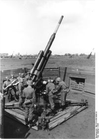Flak-Batterie in Feuerstellung